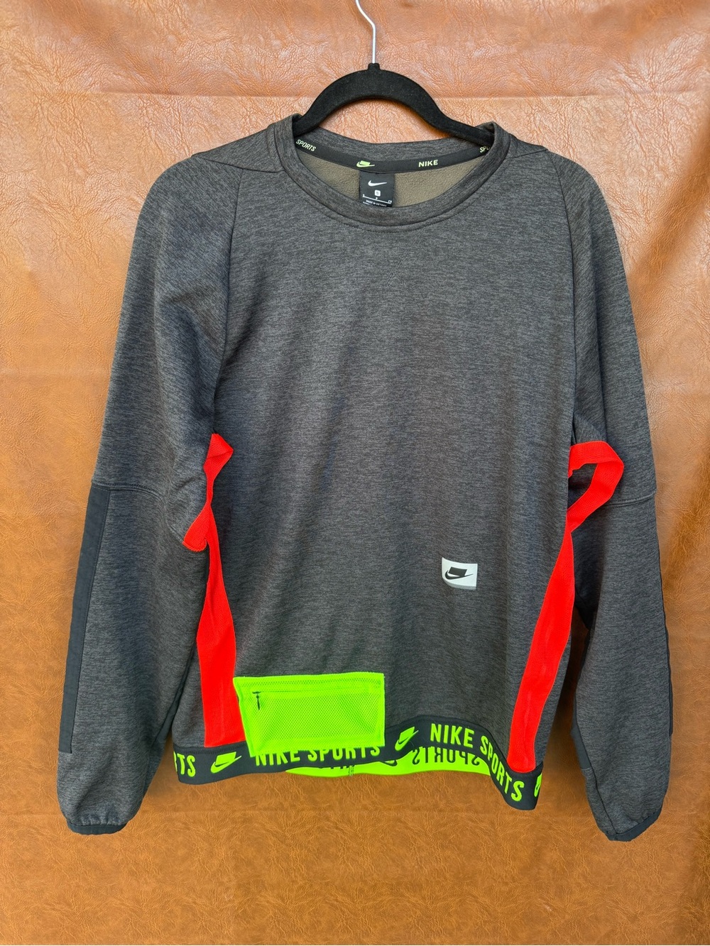 Nike Therma Men’s Training Pullover Gray Volt Long Sleeve Top Size S